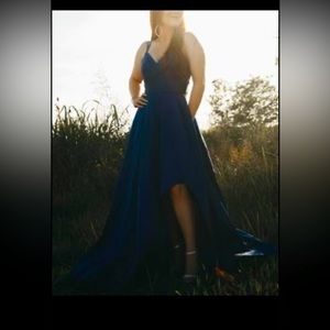 Beautiful Formal Dress! Size 5. Only Worn once for pictures!